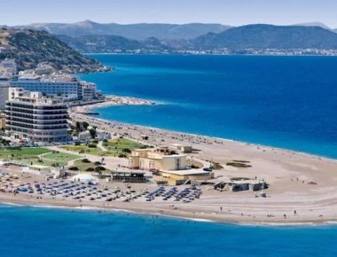 Ρόδος: Τσιμπημένες θα είναι οι τιμές στις παραλίες τις Ρόδο